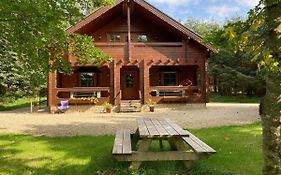 Riverside Log Cabin 10 River Valley